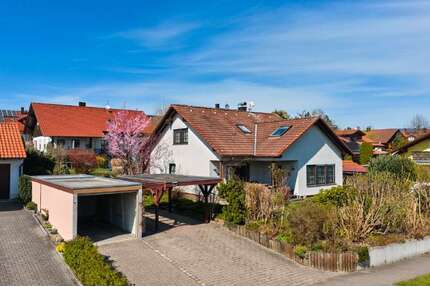 Haus zum Kaufen in Hunderdorf 389.000,00 € 162.47 m²