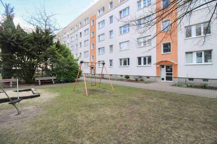 Wohnung zum Kaufen in Magdeburg 140.000,00 € 69.36 m²