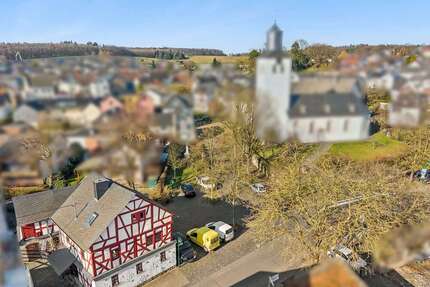 Haus zum Kaufen in Beselich 174.000,00 € 139 m²