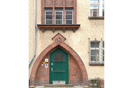 Modernisierte 2-Zimmer-Altbauwohnung in Berlin-Steglitz, 55 m²
