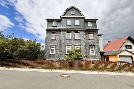 Haus zum Kaufen in Ilmenau 195.000,00 € 210 m²