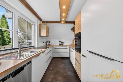 Freistehendes Einfamilienhaus mit Einliegerwohnung - viel Platz, Flexibilität und Lebensqualität - Bruckberg Edlkofen