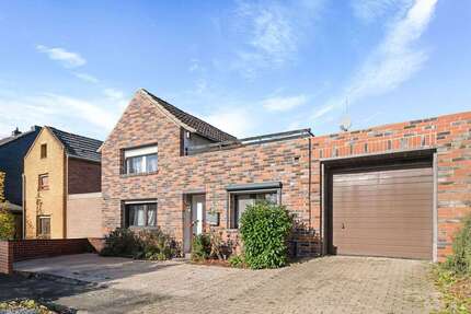 Haus zum Kaufen in Nörvenich Binsfeld 260.000,00 € 111 m² - Nörvenich / Binsfeld