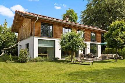 Haus zum Kaufen in Oberhaching Deisenhofen 2.990.000,00 € 268 m² - Oberhaching / Deisenhofen