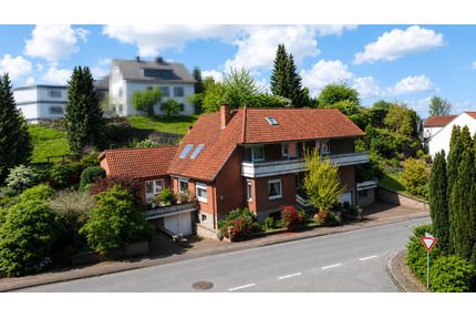 Platz für die ganze Familie - 10 Zimmer, großer Garten & viele Möglichkeiten - Rinteln Uchtdorf