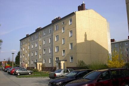 Mitten im Ort wohnen! - 409,44&nbsp;EUR Kaltmiete, ca.&nbsp; 62,99&nbsp;m&sup2;&nbsp;Wohnfl&auml;che in Wittichenau (PLZ: 02997)