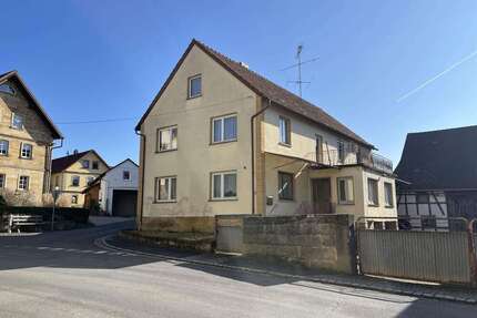 Haus zum Kaufen in Ebern 50.000,00 € 190 m²
