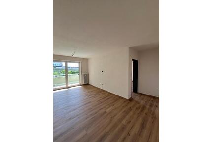 Frisch renovierten 2 Zimmer Wohnung zu vermieten - Korntal-Münchingen