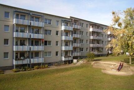 Erstbezug nach Sanierung! - 511,00&nbsp;EUR Kaltmiete, ca.&nbsp; 60,10&nbsp;m&sup2; in Neustrelitz (PLZ: 17235)