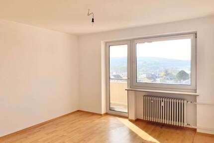 Wohnung zum Mieten in Regensburg 1.083,05 € 86.23 m²