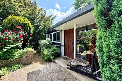 Haus zum Kaufen in Adendorf 645.000,00 € 200 m²