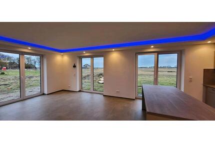 2 Doppelhäuser zu vermieten - 1.500,00&nbsp;EUR Kaltmiete, ca.&nbsp; 115,00&nbsp;m&sup2; in Tellingstedt (PLZ: 25782)