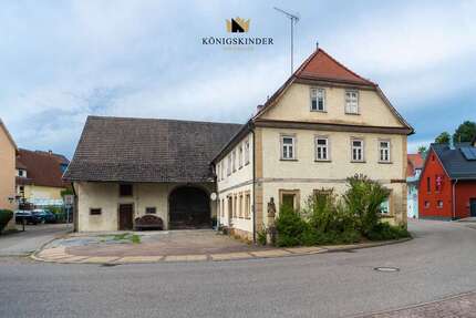 Haus zum Kaufen in Neuenstadt am Kocher Stein am Kocher 499.000,00 € 580 m² - Neuenstadt am Kocher / Stein am Kocher