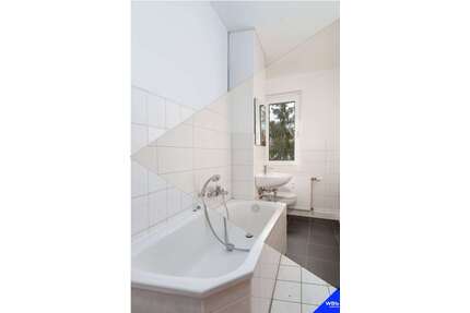 Wohnung zum Mieten in Weißenfels 359,79 € 58.1 m²