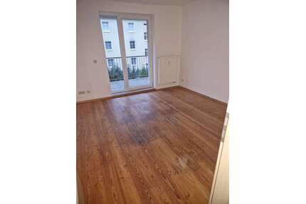 Wohnung zum Mieten in Halle 360,00 € 45 m²