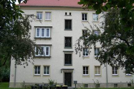 Schöne 3-Raum - Dachgeschosswohnung - Zwickau Pölbitz