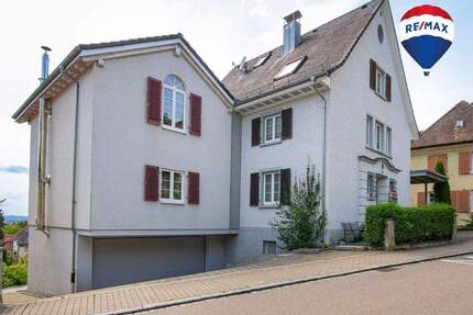Charmantes Zweifamilienhaus in exklusiver Lage von Waldshut - Waldshut-Tiengen