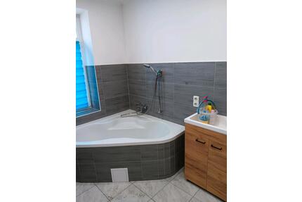 2-Zi-Wohnung,ruhig,modern,alles neu - Treuen