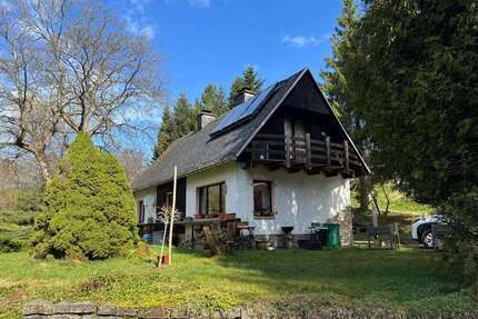 Haus zum Kaufen in Crottendorf 125.000,00 € 100 m²