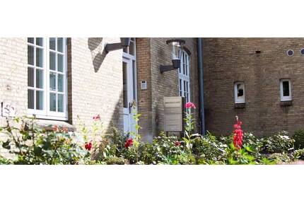 3-Zimmer-Wohnung mit Aufzug und Einbauküche in zentraler Lage - Schleswig