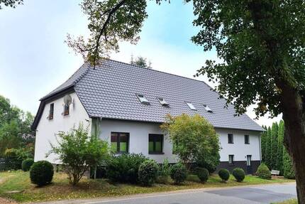 Zinshaus (Faktor x18,5) - Saniertes Mehrfamilienhaus! A20 nach Lübeck und die Ostsee vor der Tür! - Wahrsow
