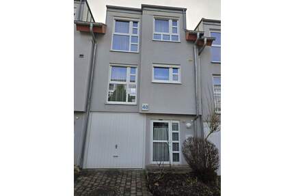 Schönes Reihenmittelhaus sofort beziehbar - Gäufelden-Öschelbronn