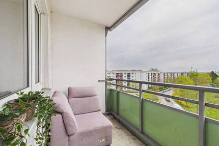 Platz für die ganze Familie- sofort verfügbar - Berlin Kaulsdorf