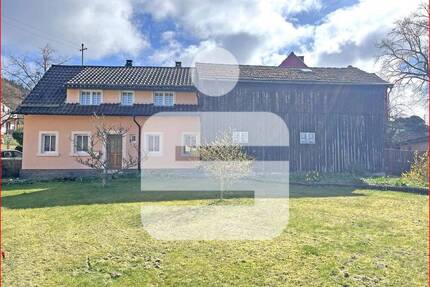 Historisches Flair trifft Potenzial - Rugendorf Losau