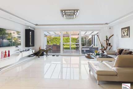 Haus zum Kaufen in Hockenheim 895.000,00 € 246.9 m²
