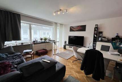 Wohnung zum Kaufen in Düsseldorf 239.000,00 € 69.99 m²