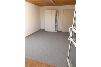 Wohnung zu vermieten - 650,00&nbsp;EUR Kaltmiete, ca.&nbsp; 65,00&nbsp;m&sup2; in Neuffen (PLZ: 72639)