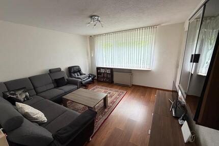 Helle 2-Zimmer-Wohnung mit Balkon, EBK & 2 Kellern – möbliert - Oberndorf am Neckar