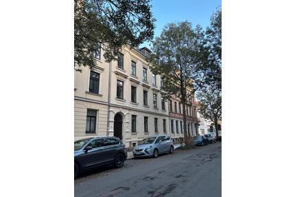 Helle 2-Zimmer-Maisonette-Wohnung mit 2 Balkonen im Zentrum - Zwickau