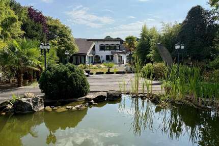 Haus zum Kaufen in Gladbeck 980.000,00 € 243 m²