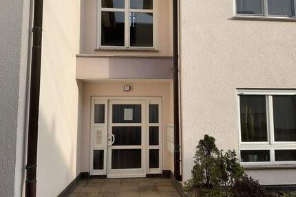 Reserviert !!! -2-Zimmer-Wohnung renoviert und bezugsfertig - Baltmannsweiler Hohengehren