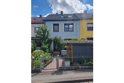 Modernisiertes Reihenmittelhaus - Cadolzburg