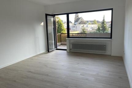 2 Zimmerwohnung mit Balkon und Tiefgaragenstellplatz - Euskirchen