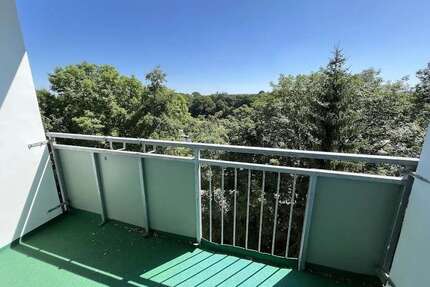 Wohnung zum Kaufen in Chemnitz 49.500,00 € 55.83 m²