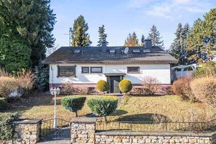 Haus zum Kaufen in Freiburg im Breisgau Tiengen 825.000,00 € 183.61 m² - Freiburg im Breisgau / Tiengen