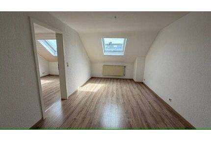 Moderne Dachgeschosswohnung in Frankfurt am Main (Nordend-West)
