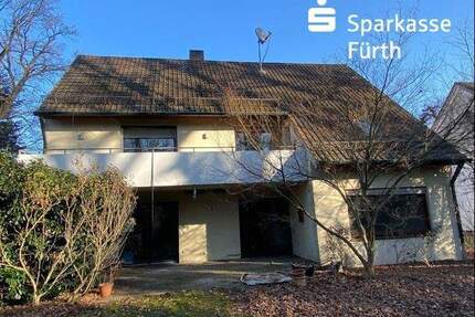Ein-Zweifamilienhaus in Fürth - 596.000,00&nbsp;EUR Kaufpreis, ca.&nbsp; 198,00&nbsp;m&sup2;&nbsp;Wohnfl&auml;che in Fürth (PLZ: 90766) Unterfarrnbach