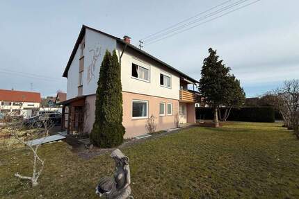 Exklusives Refugium in Ummendorf bei Biberach: Großzügiges 5,5-Zi.-Haus mit Terrasse, Garten, 5 Garagen, Vollkeller & Ausbaureserve – viel Potenzial f