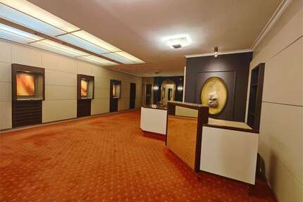 Einzelhandel in Homburg 1.600,00 € 134 m²