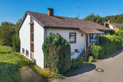 Haus zum Kaufen in Trochtelfingen 290.000,00 € 124.95 m²