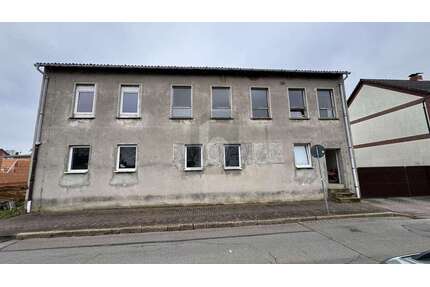 Haus zum Kaufen in Lübz 85.000,00 € 327 m²