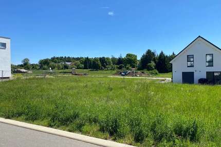 Grundstück zu verkaufen in Althengstett 135.000,00 € 239 m²