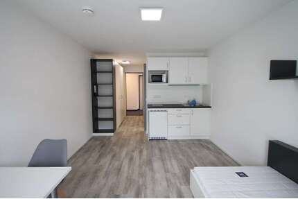 Wohnung zum Mieten in Augsburg 570,00 € 24.8 m²