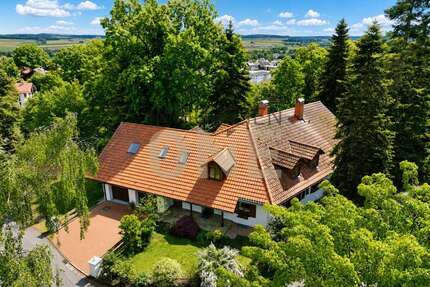 Haus zum Kaufen in Mallersdorf-Pfaffenberg 680.000,00 € 329.28 m²
