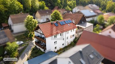 RAUM FÜR TRÄUME, WOHNEN MIT GROSSER SCHEUNE - Buttenheim