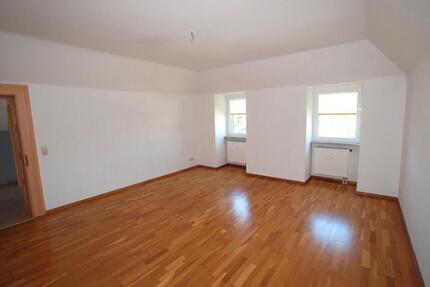 2 12 ZIMMERWOHNUNG IN RUHIGER LAGE VON BINGEN UND DOCH ZENTRAL - Bingen am Rhein